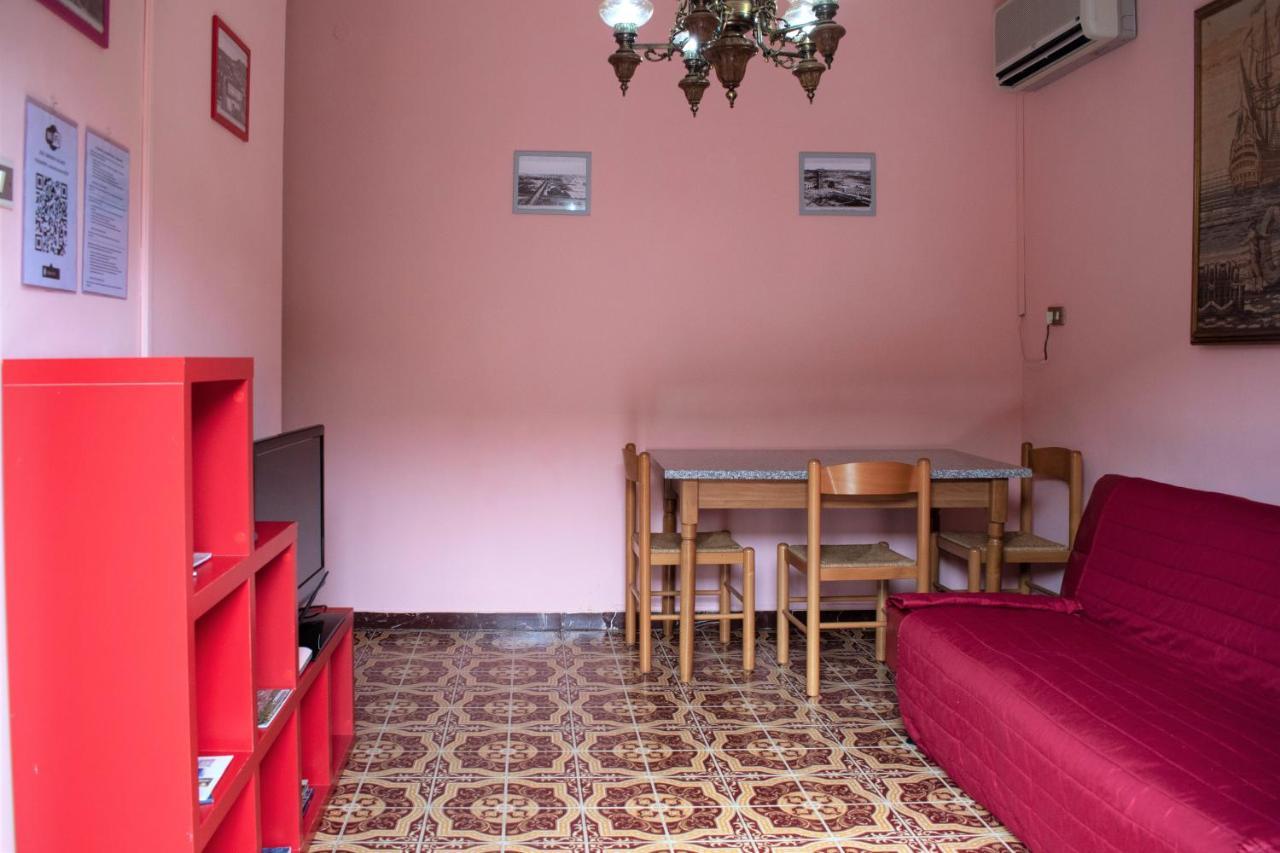 Casa Vacanze "Villa Severina" Iun R6166 R6692 Carbonia Dış mekan fotoğraf