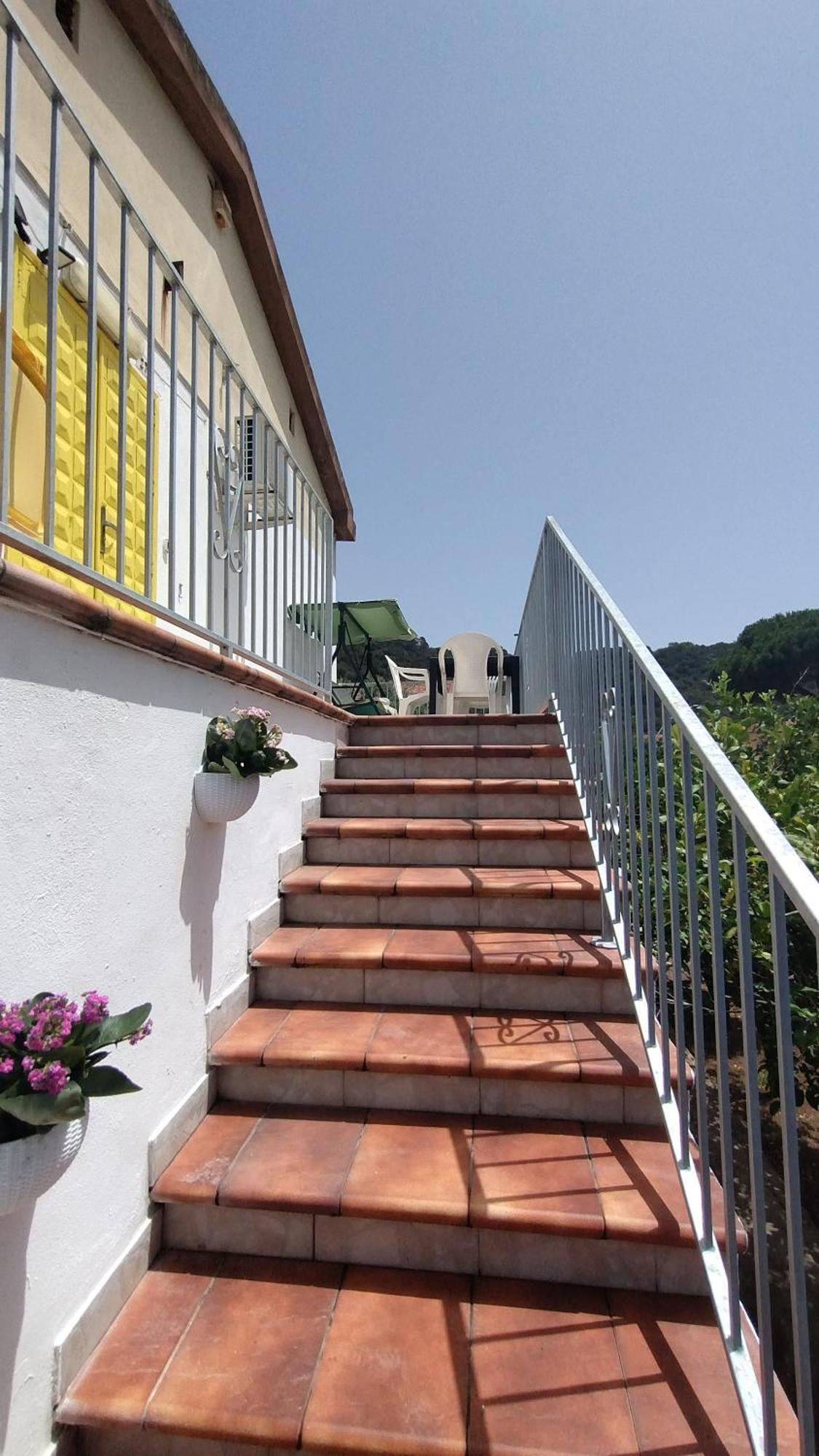 Casa Vacanze "Villa Severina" Iun R6166 R6692 Carbonia Dış mekan fotoğraf